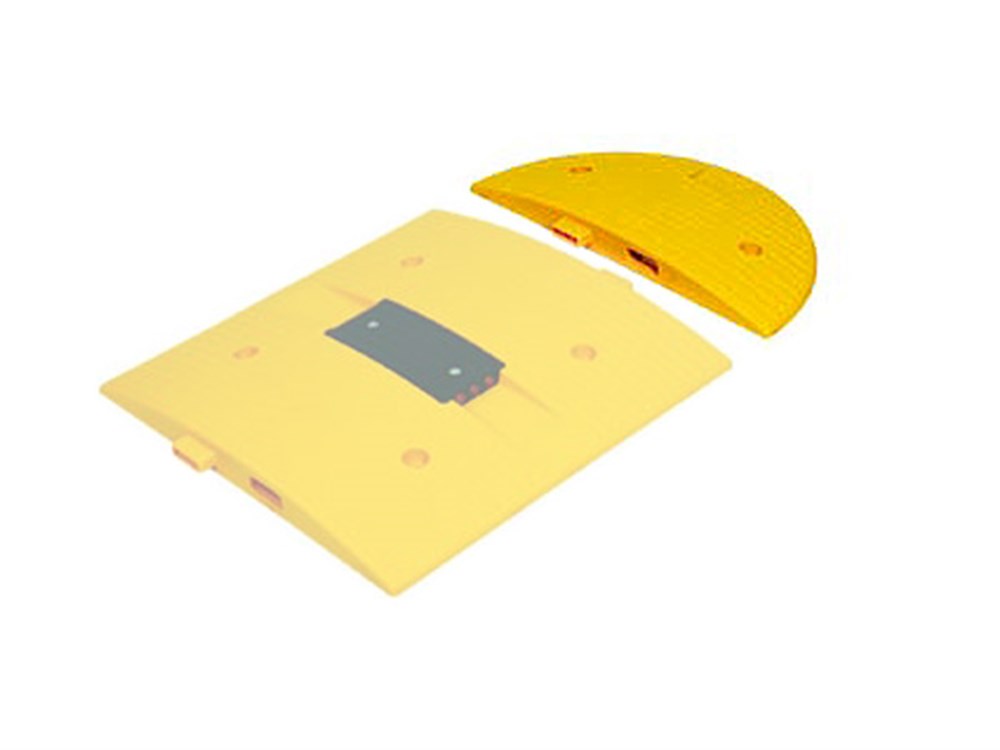 Speed Bump with Cat Eyes Cover 25 x 50 x 4,5 cm Speed Bump with Cat Eyes Cover 25 x 50 x 4,5 cm