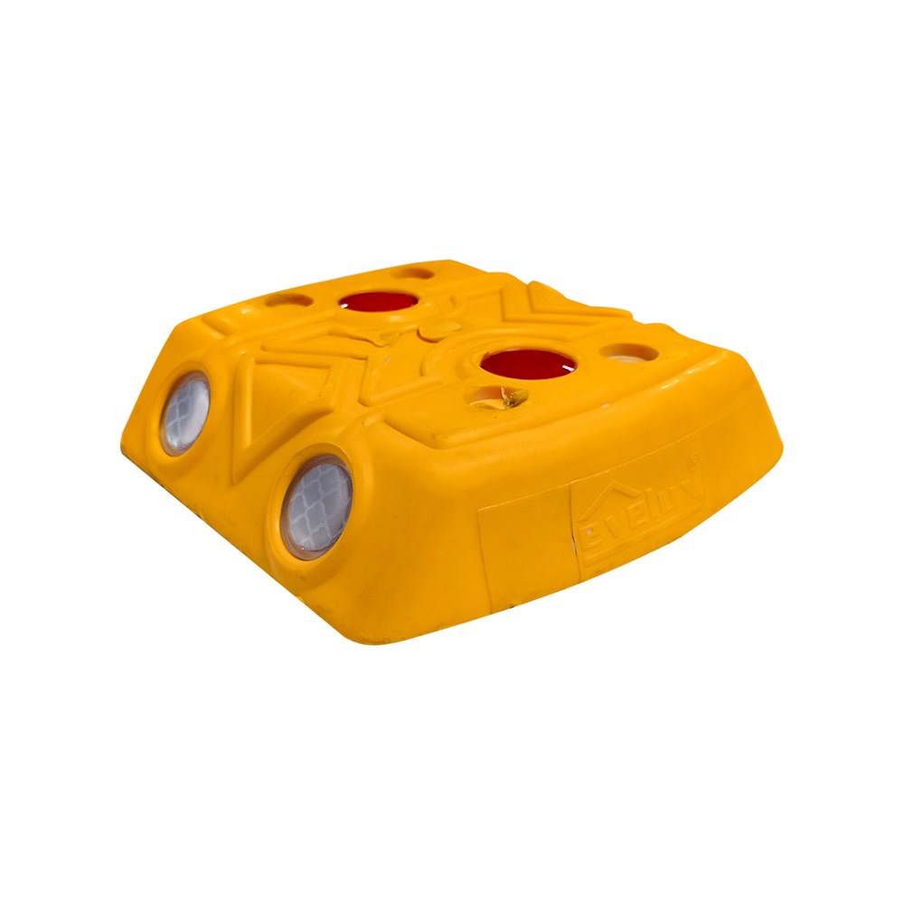 Plastic Road Stud – Square Plastic Road Stud – Square
