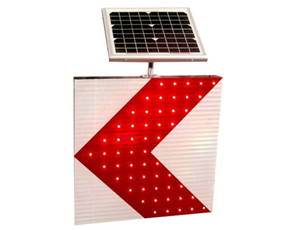 Solar Powered Dangerous Curve Sign (60 x 60 x 8 cm) Solar Powered Dangerous Curve Sign (60 x 60 x 8 cm)
