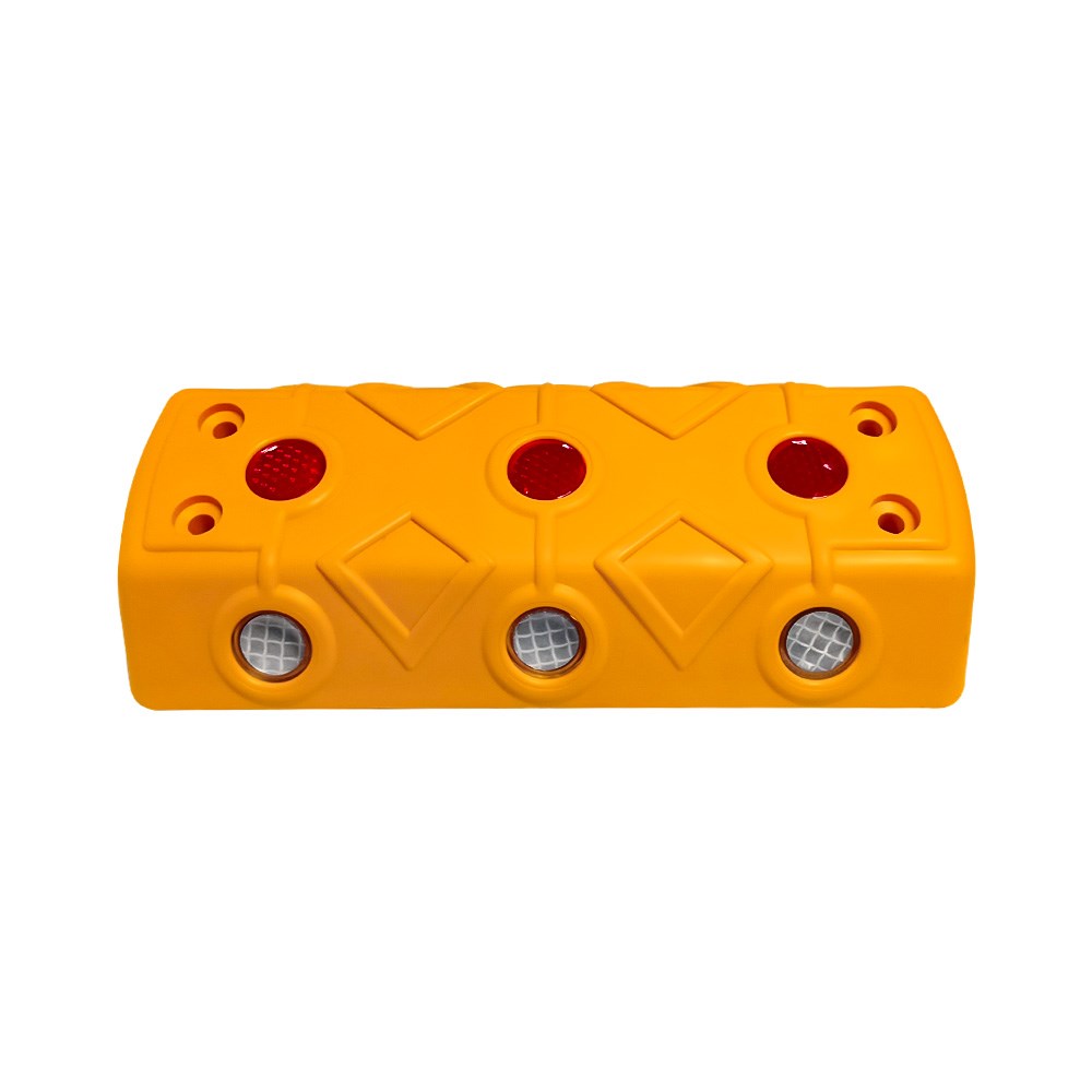 Rectangular Plastic Road Stud with Reflector Rectangular Plastic Road Stud with Reflector
