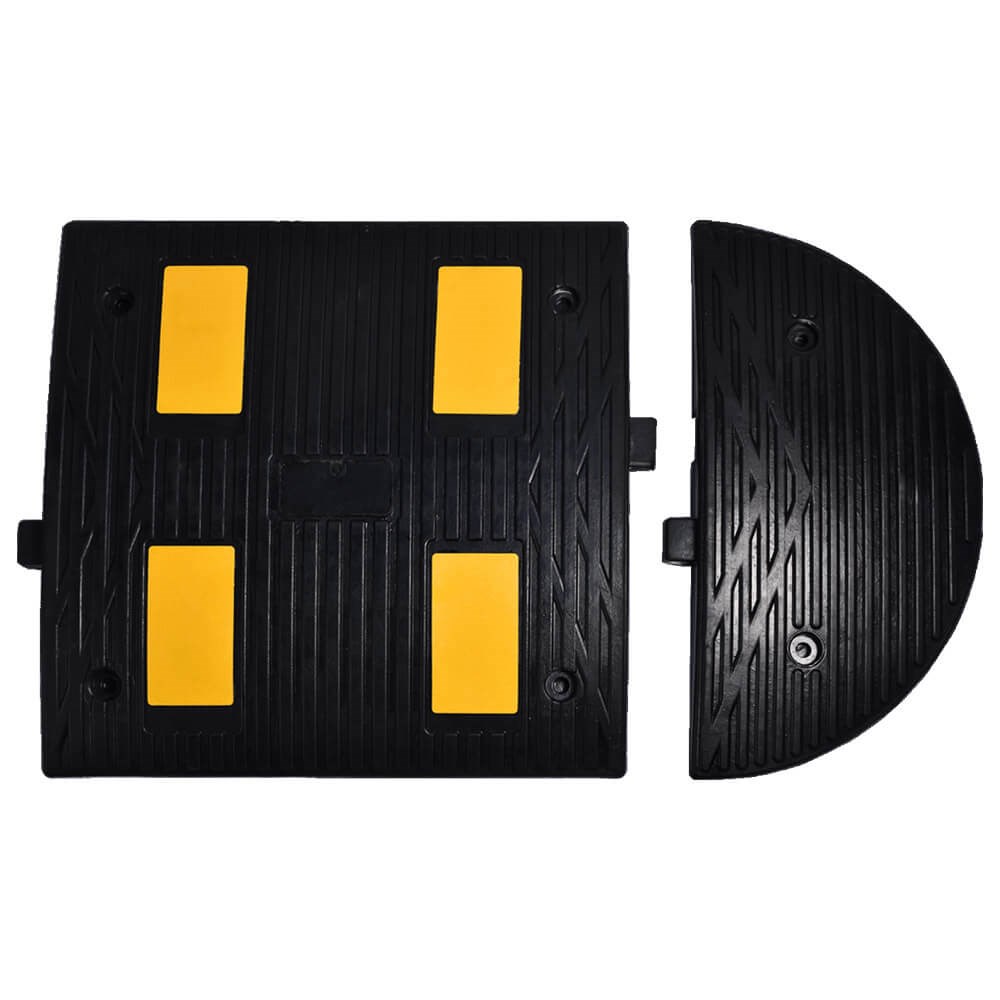 Rubber Speed Bump 50 x 40 x 4 cm with Reflectives -2 Rubber Speed Bump 50 x 40 x 4 cm with Reflectives -2