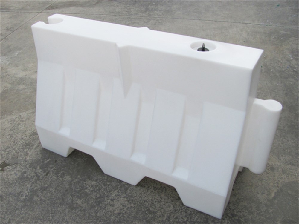 Road Barrier- White 120 x 80 x 50 cm Road Barrier- White 120 x 80 x 50 cm